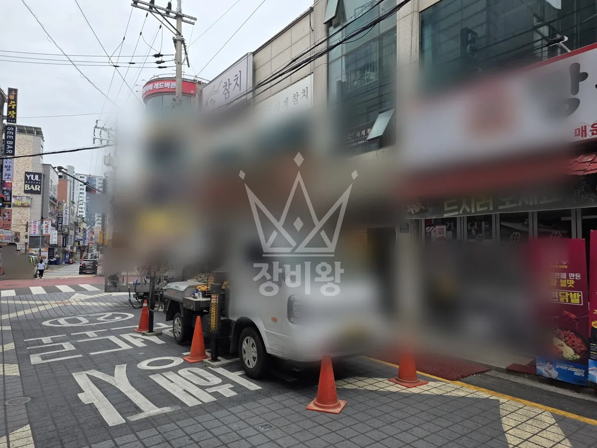 경기 수원시 스카이차 간판 작업 현장