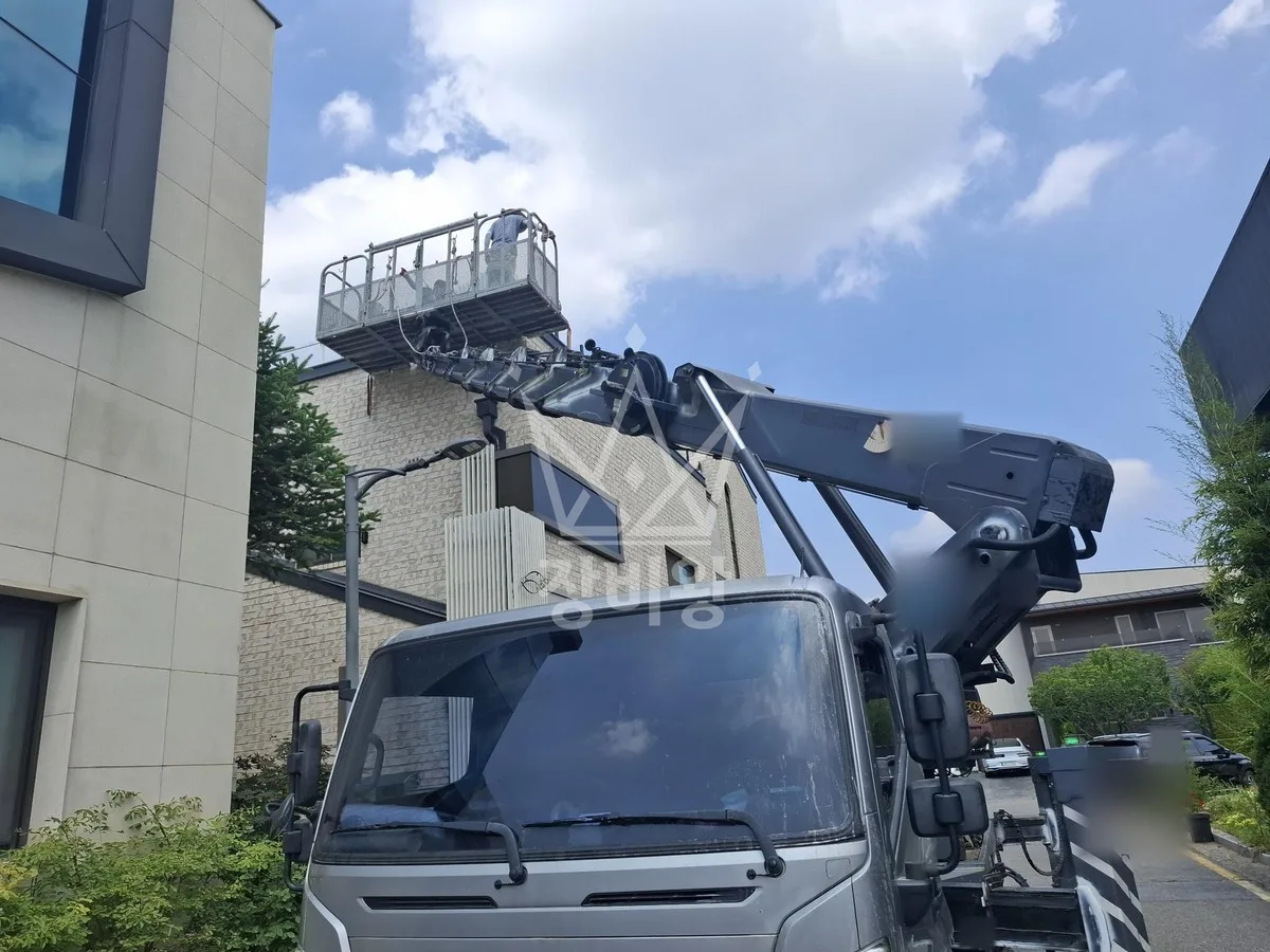 경기 화성시만세구 우정읍 국화리 스카이차 외벽 작업 작업 현장