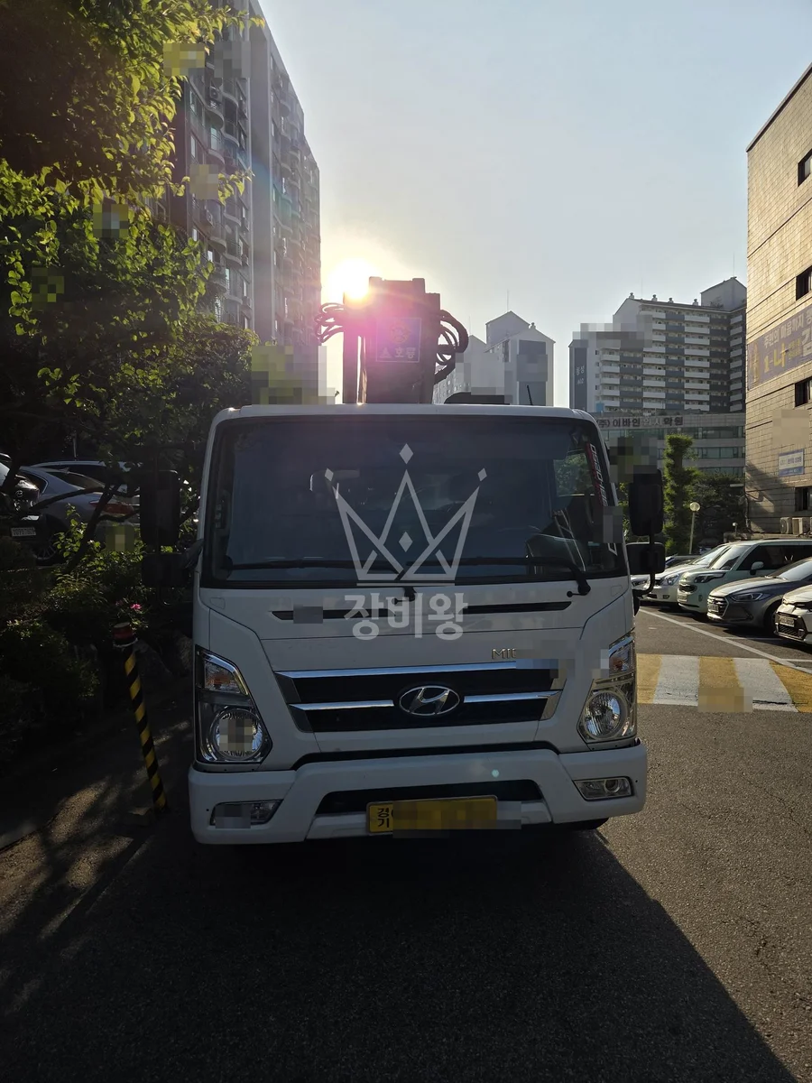 서울 중랑구 신내동 스카이차 지붕 공사 작업 현장