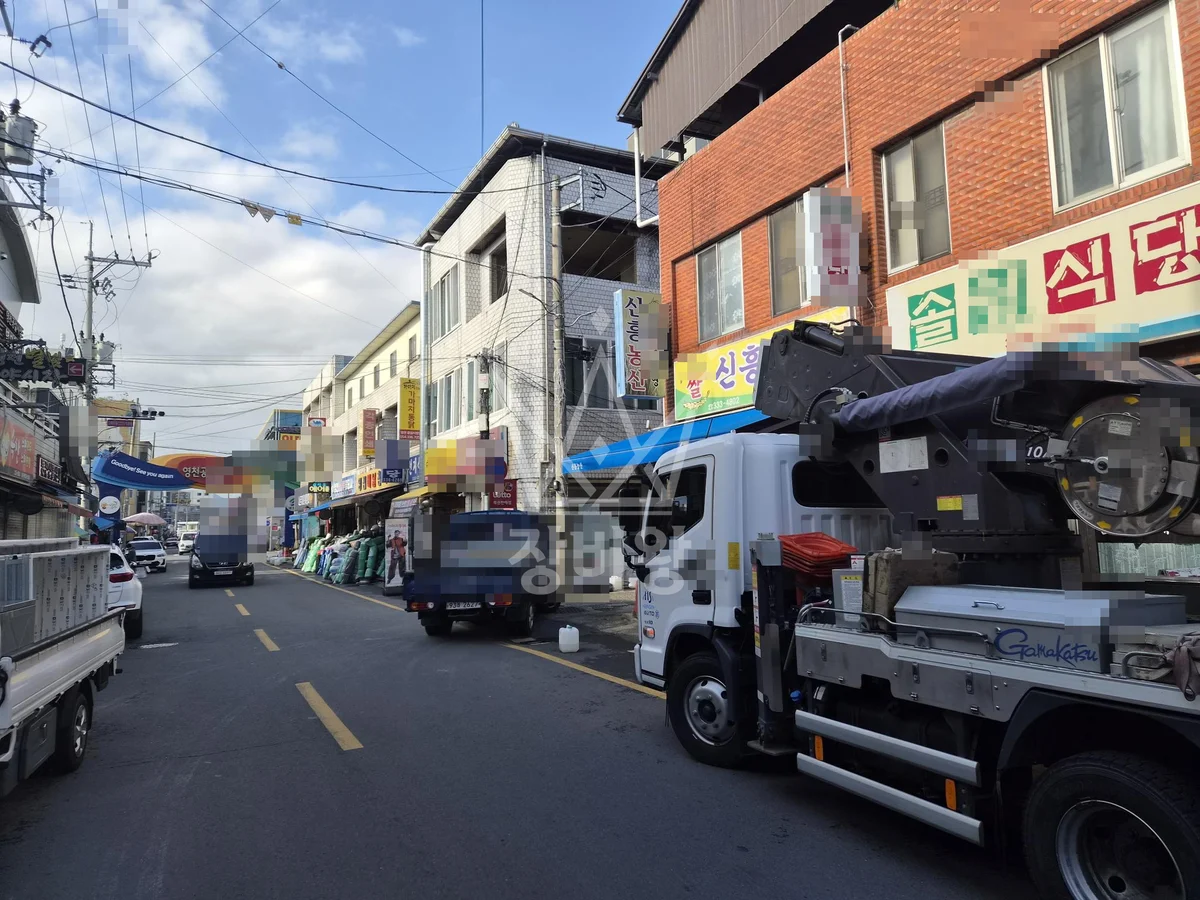경북 영천시 스카이차 지붕 공사 작업 현장