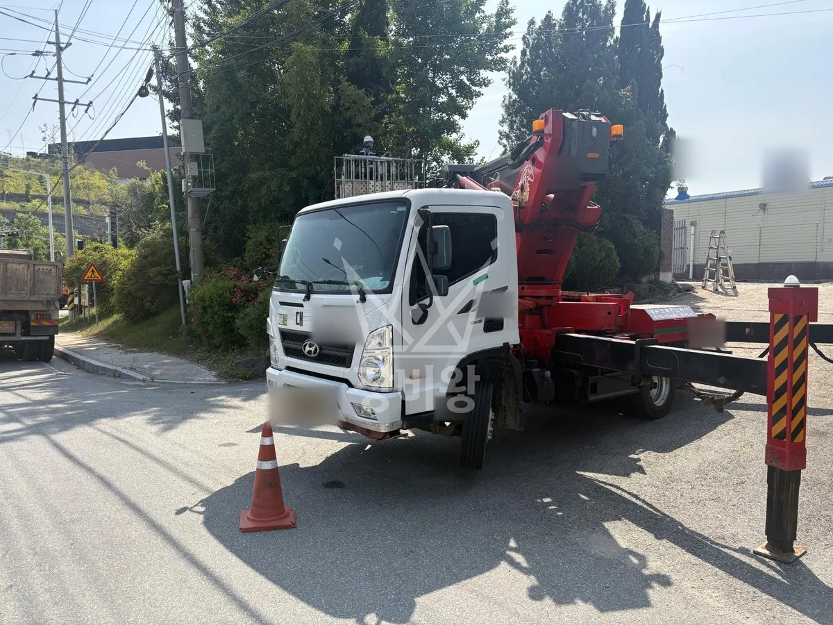 충남 공주시 스카이차 외벽 작업 작업 현장
