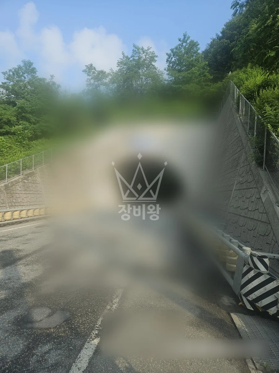 강원 정선군 스카이차 간판 작업 현장