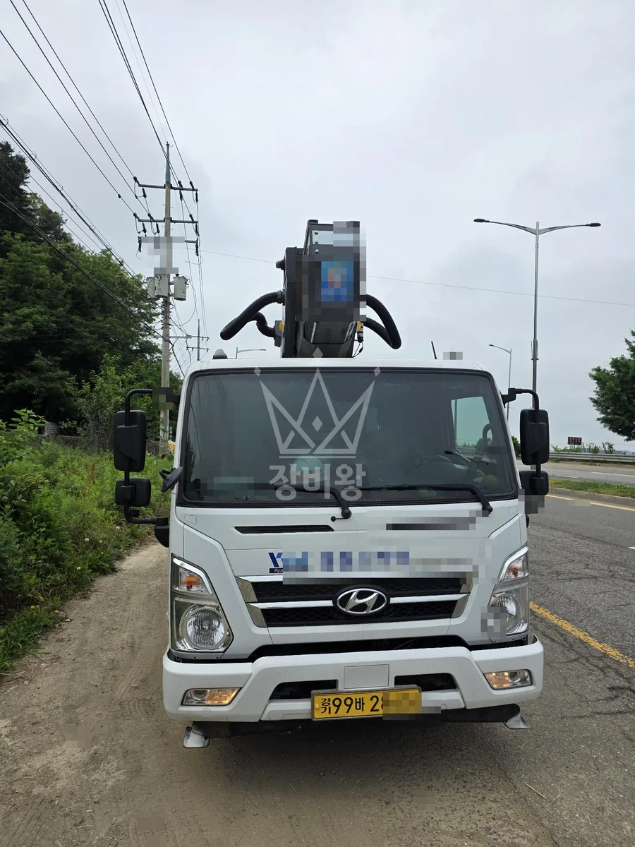 경기 연천군 장남면 스카이차 자재 양중 작업 현장