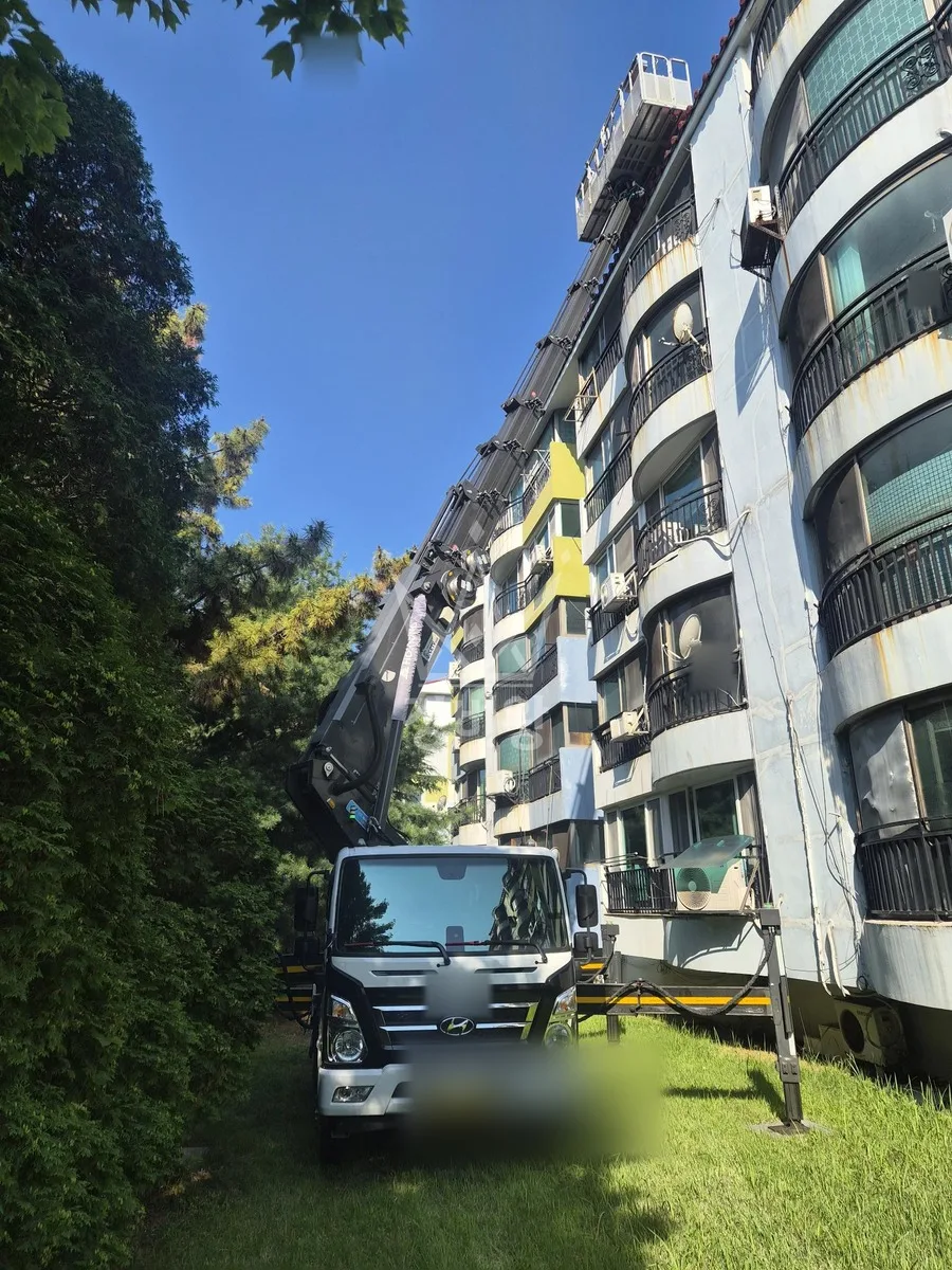 전남 구례군 스카이차 외벽 작업 작업 현장