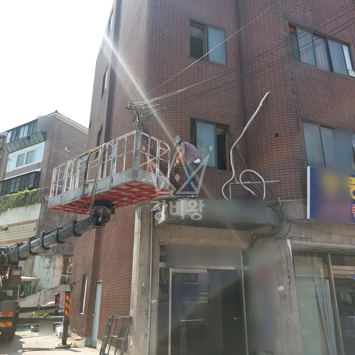 서울 강북구 스카이차 수목 관리 작업 현장