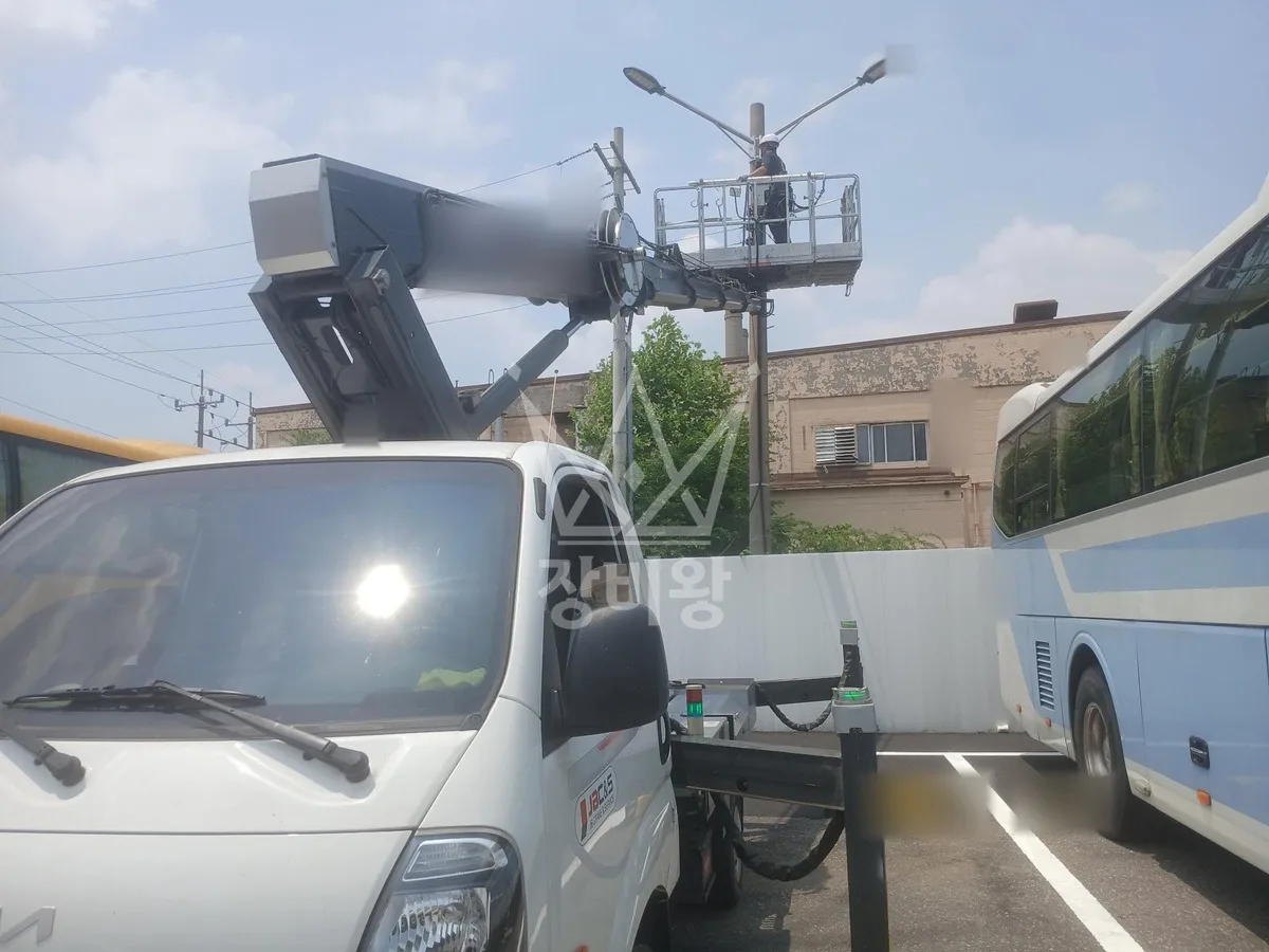 인천 부평구 부평동 스카이차 에어컨 작업 현장