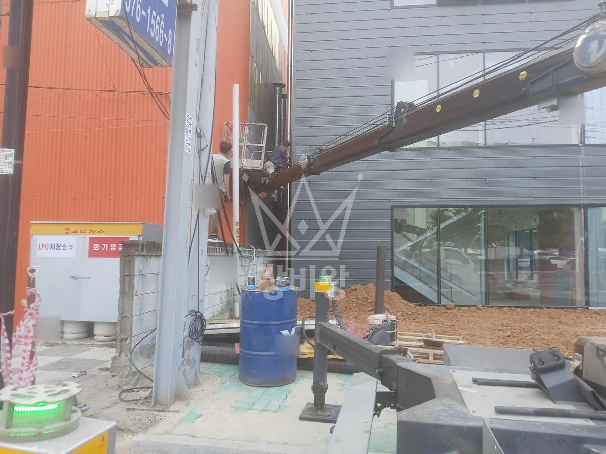 인천 서해구 스카이차 외벽 작업 작업 현장