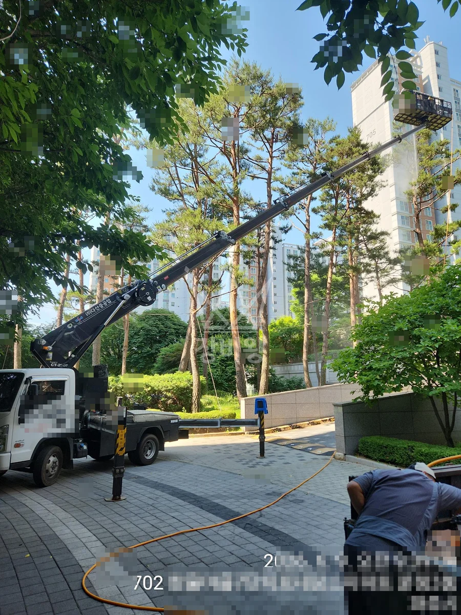 경기 파주시 적성면 장현리 스카이차 외벽 작업 작업 현장