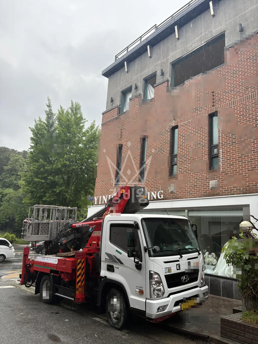 대전 유성구 갑동 스카이차 철골 작업 현장