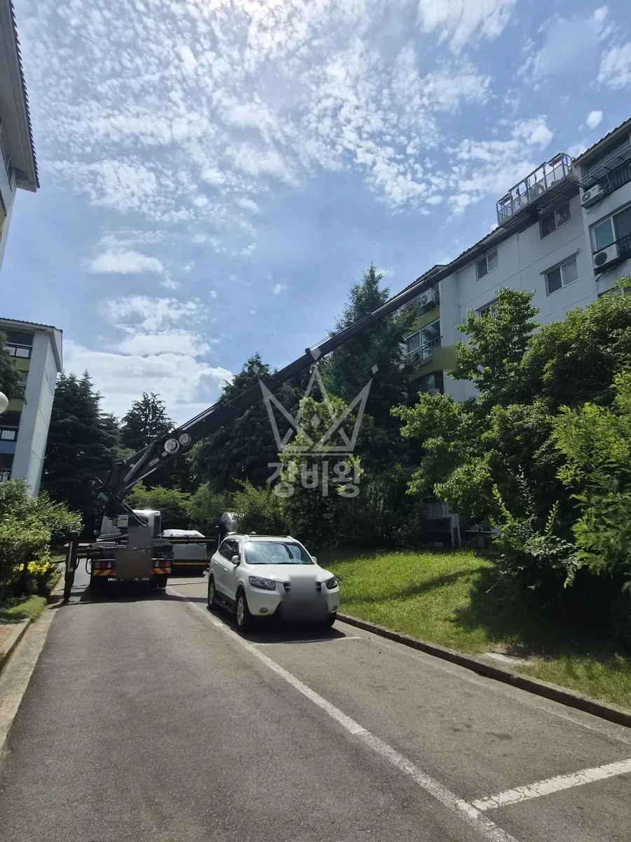 전남 스카이차 지붕 공사 작업 현장