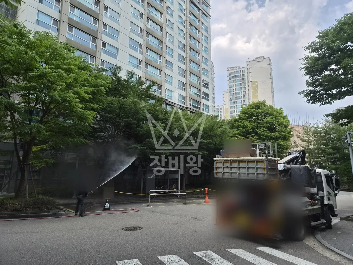 서울 마포구 도화동 스카이차 간판 작업 현장
