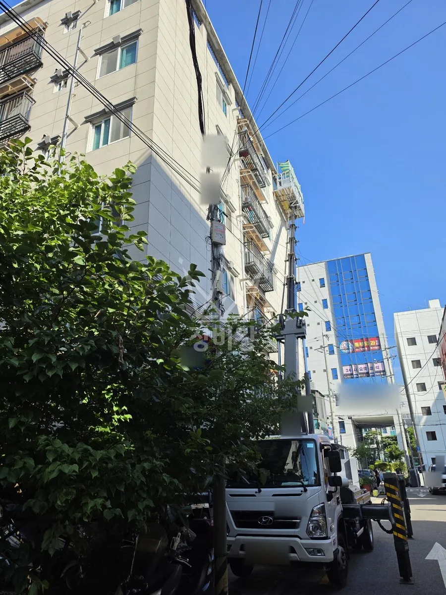 서울 구로구 스카이차 외벽 작업 작업 현장
