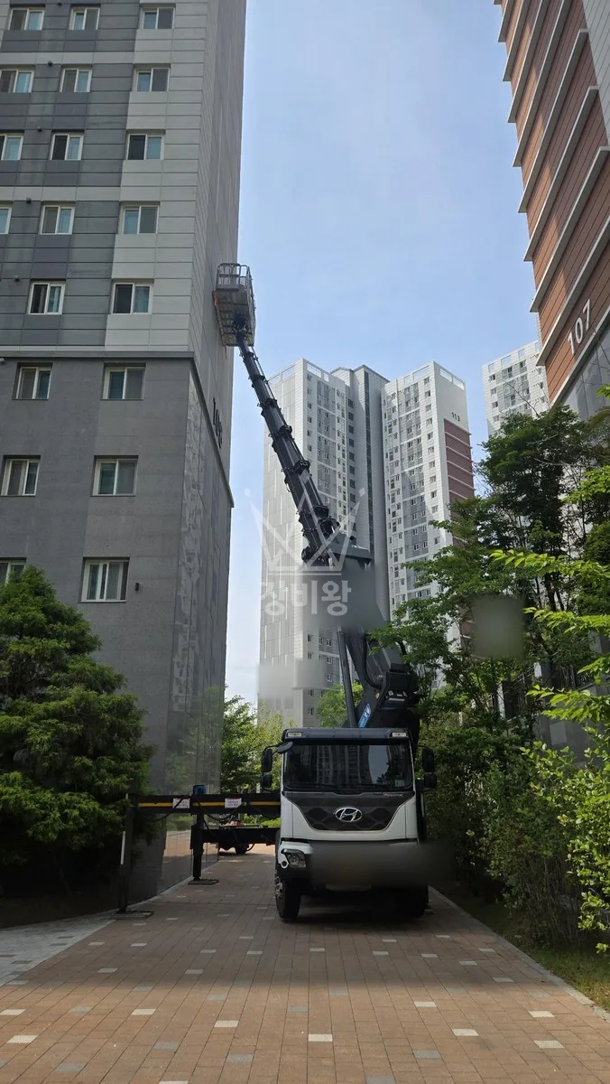 충남 금산군 스카이차 외벽 작업 작업 현장