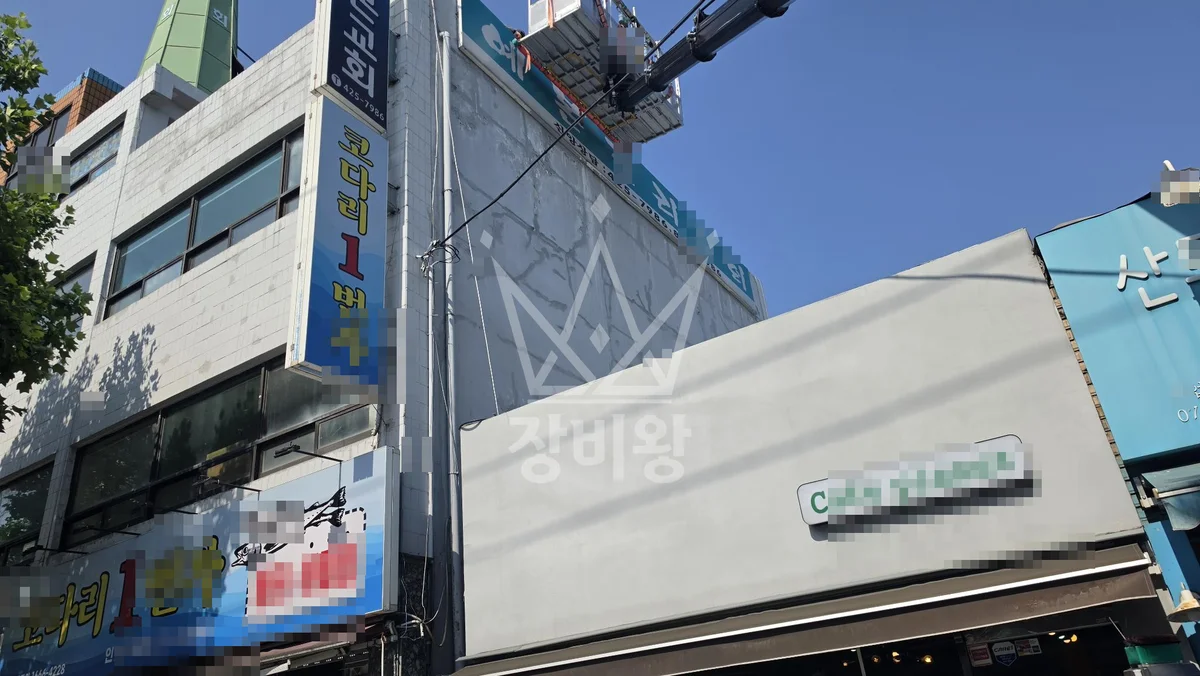 인천 스카이차 유리 작업 현장