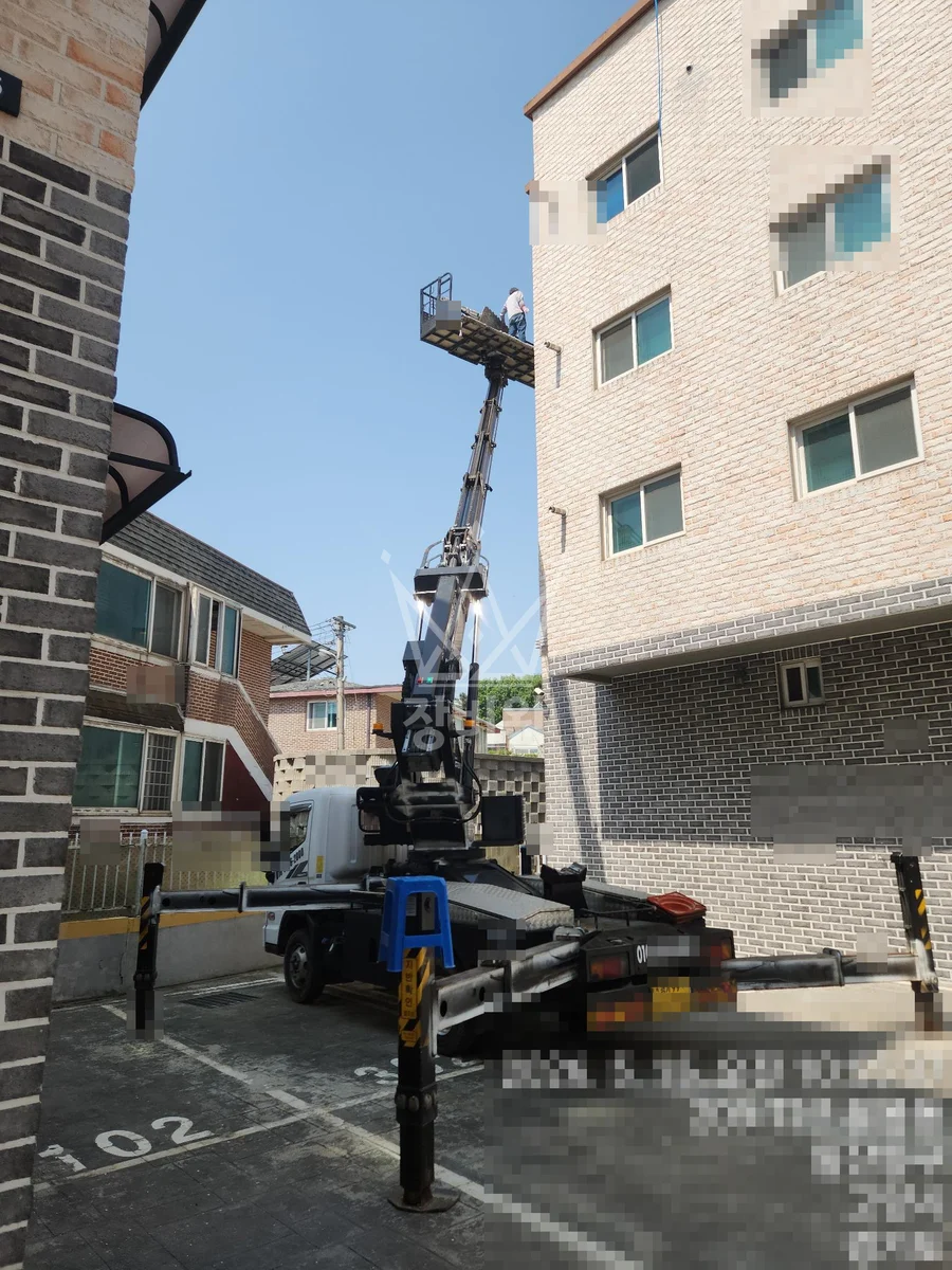 경기 안산시상록구 이동 스카이차 유리 작업 현장