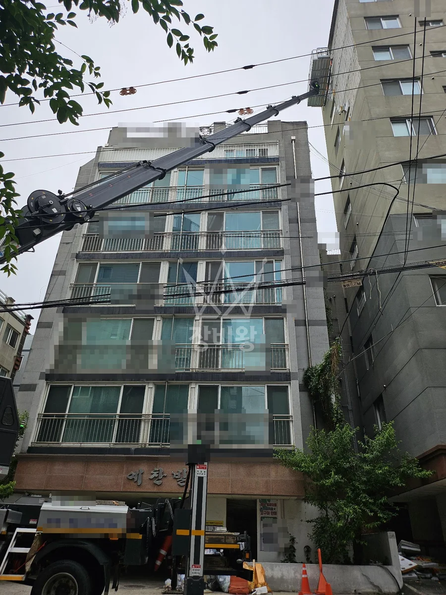 인천 미추홀구 스카이차 유리 작업 현장