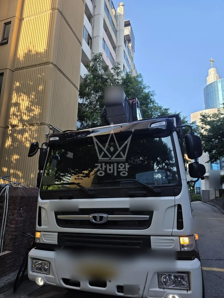 서울 동대문구 스카이차 외벽 작업 작업 현장