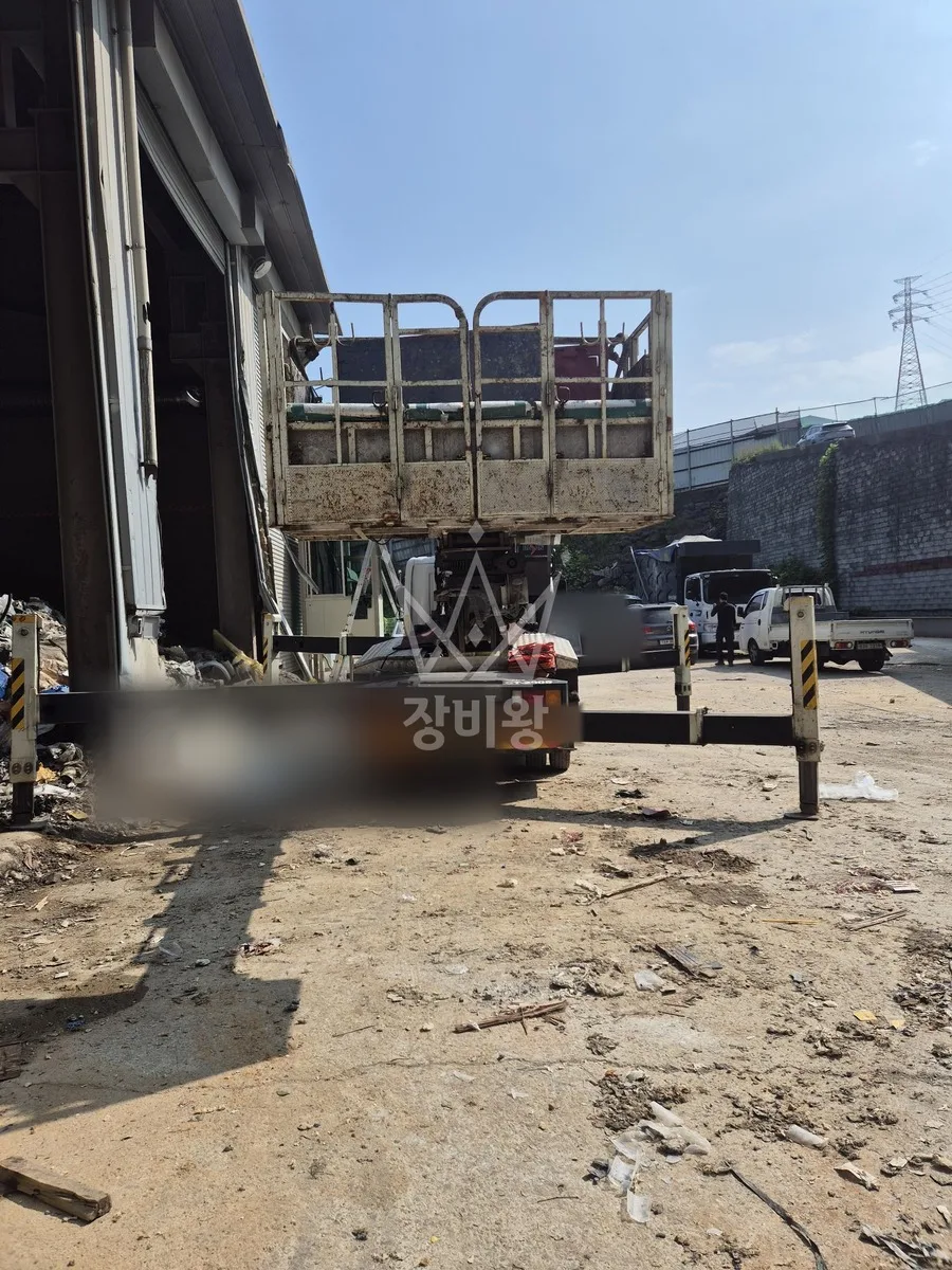 경남 합천군 스카이차 수목 관리 작업 현장
