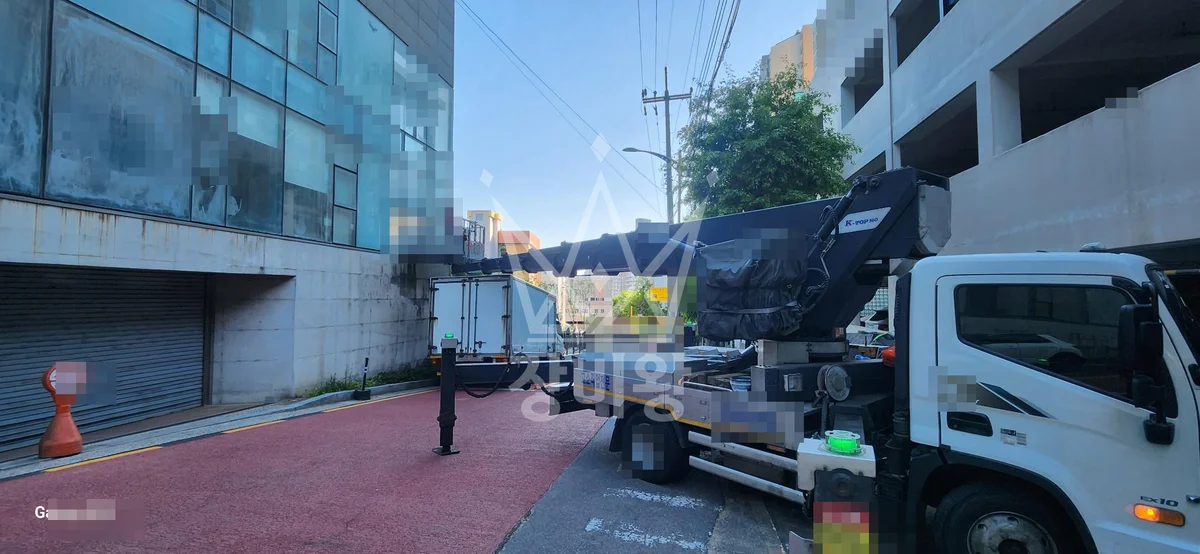 경기 화성시만세구 장안면 금의리 스카이차 철골 작업 현장