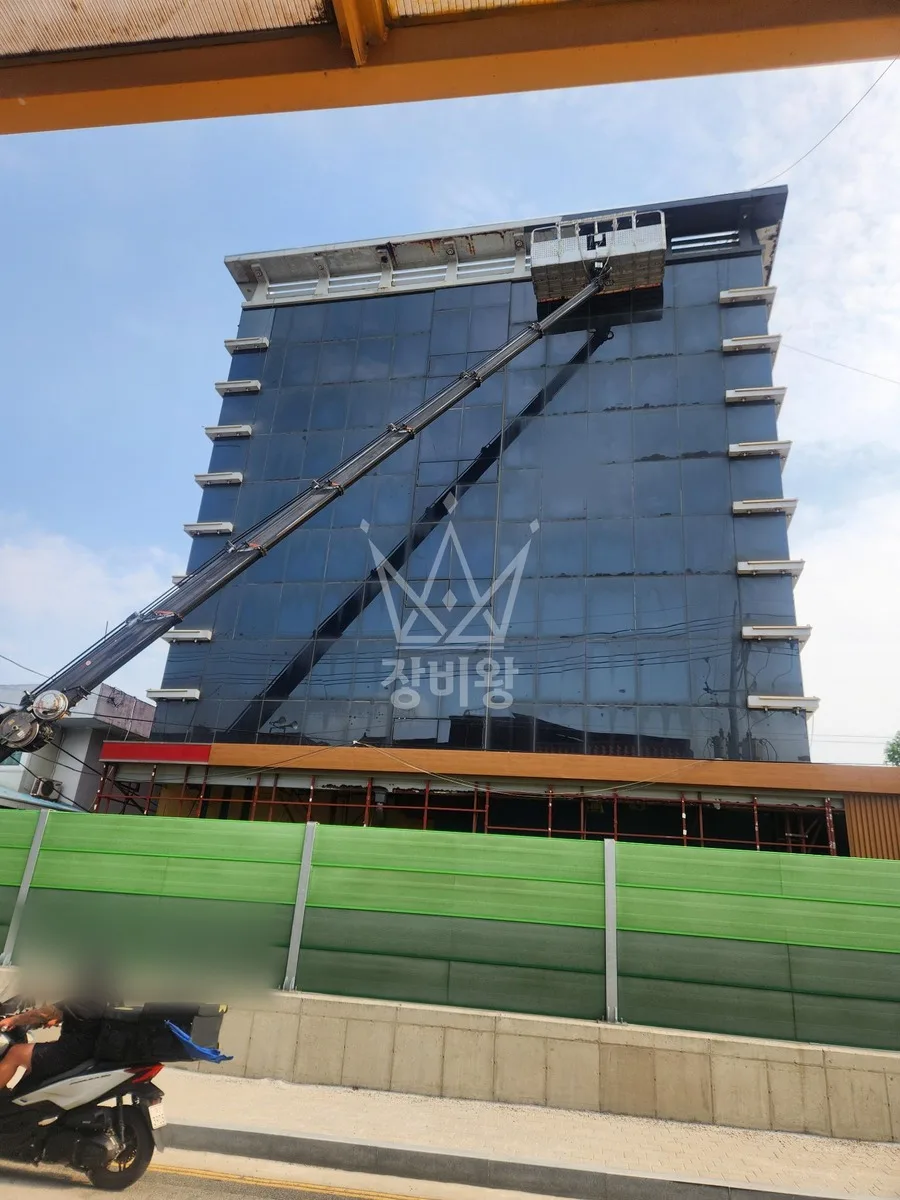충남 부여군 스카이차 간판 작업 현장