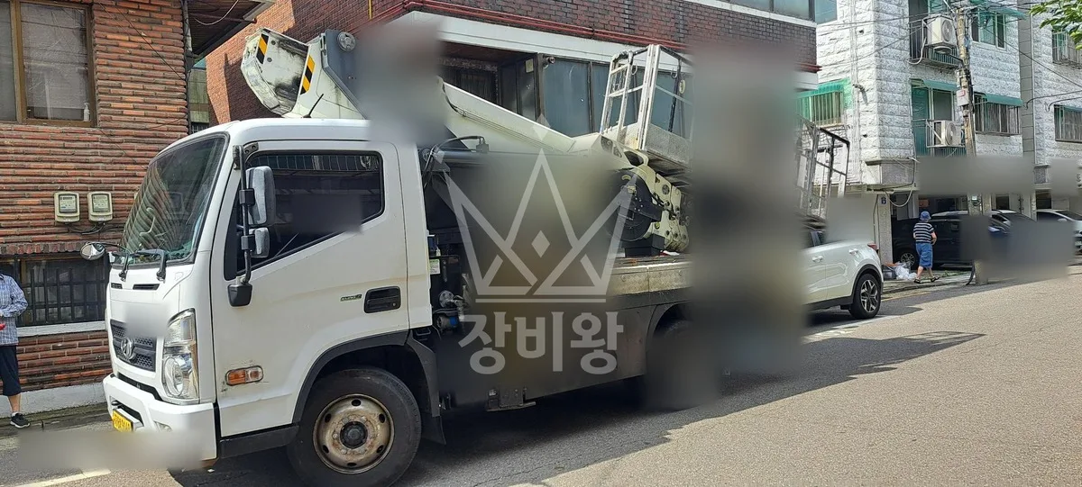 서울 강서구 스카이차 간판 작업 현장