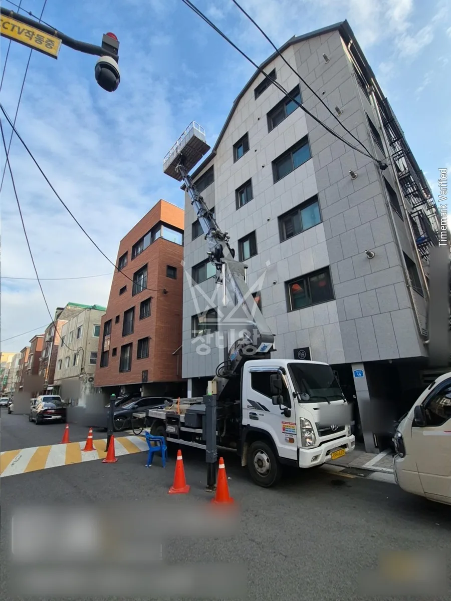 서울 송파구 신천동 스카이차 유리 작업 현장