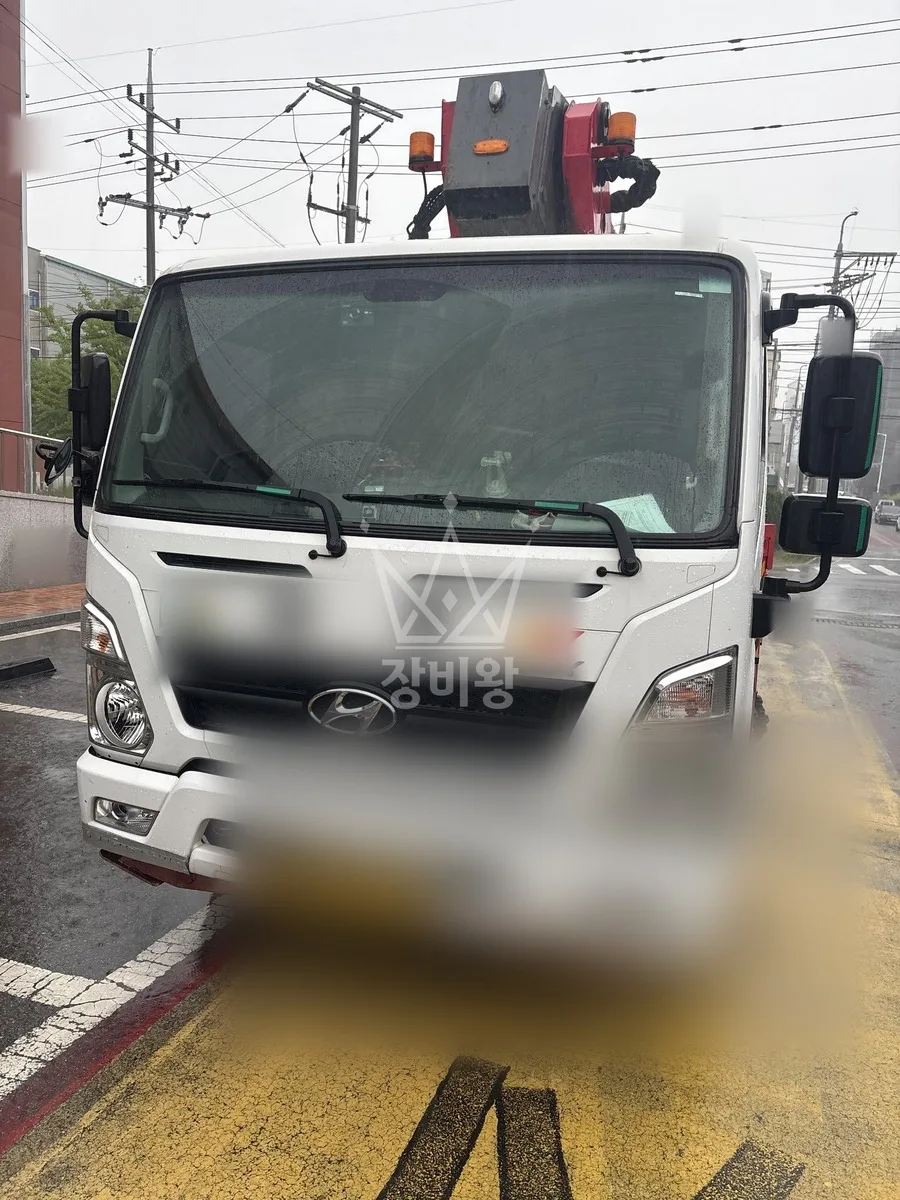 충북 보은군 산외면 스카이차 지붕 공사 작업 현장
