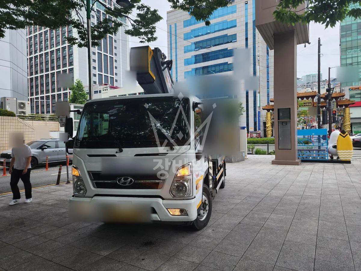 부산 서구 스카이차 에어컨 작업 현장