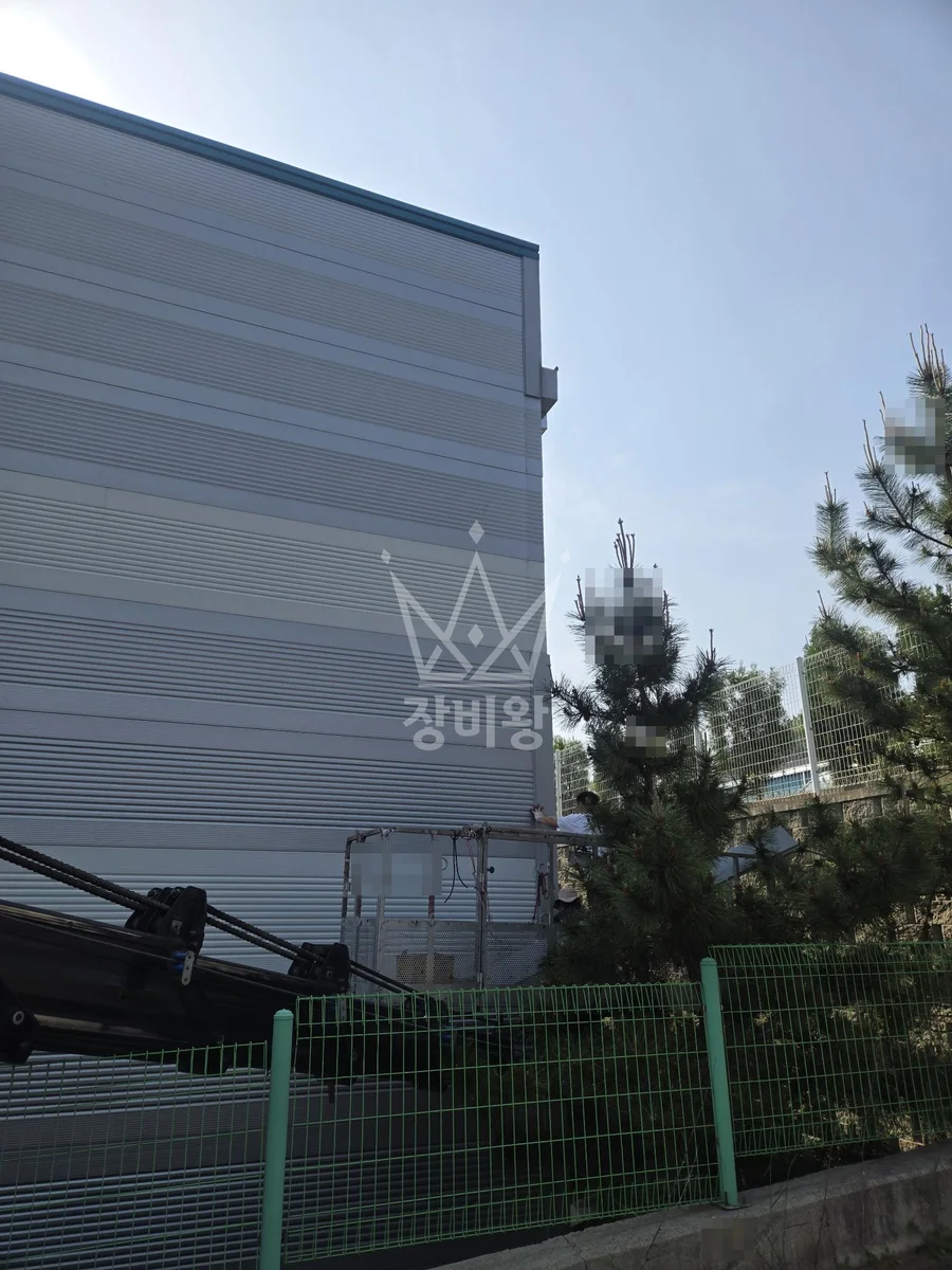 경기 연천군 신서면 도신리 스카이차 지붕 공사 작업 현장