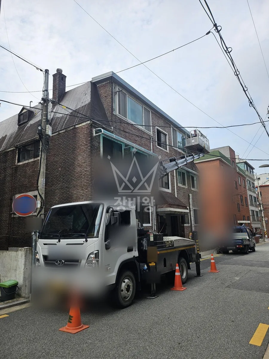 서울 송파구 잠실동 스카이차 간판 작업 현장