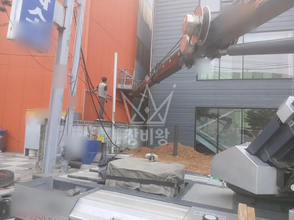 인천 서해구 스카이차 철골 작업 현장
