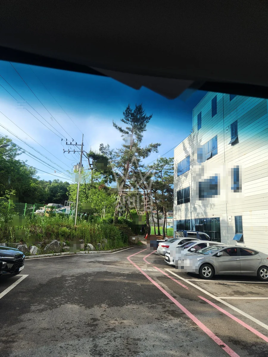 경기 안성시 스카이차 철골 작업 현장