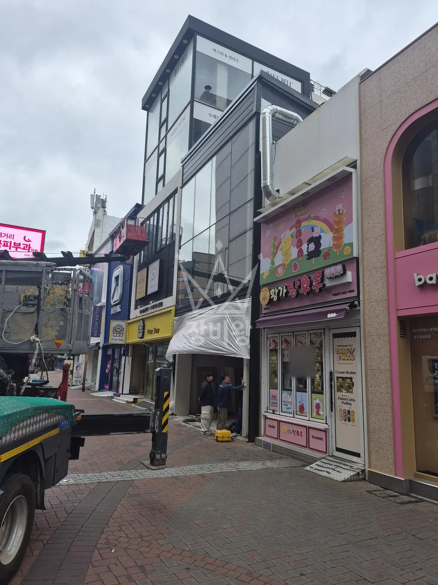 대구 중구 종로1가 스카이차 철골 작업 현장