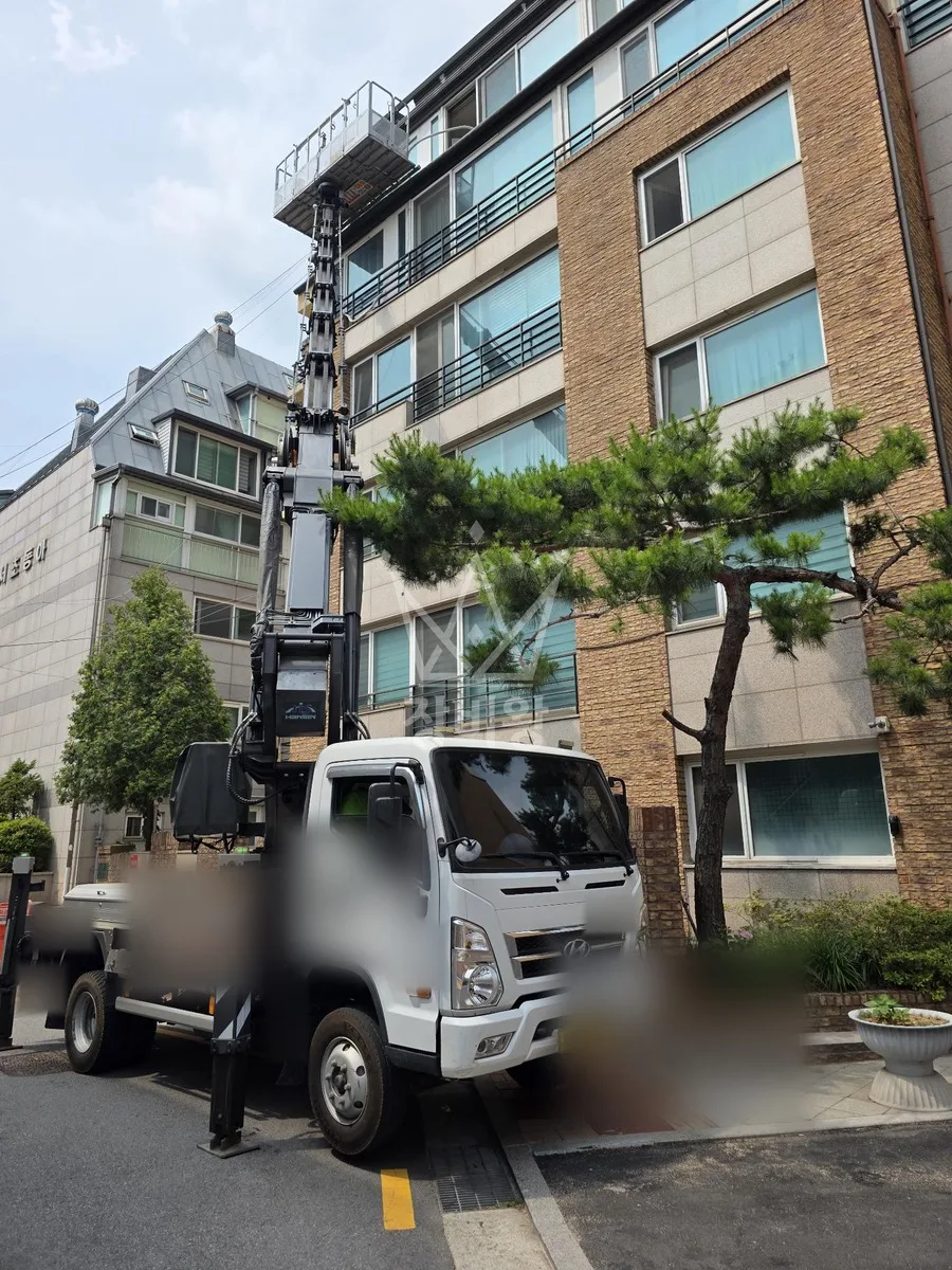 서울 서초구 스카이차 외벽 작업 작업 현장