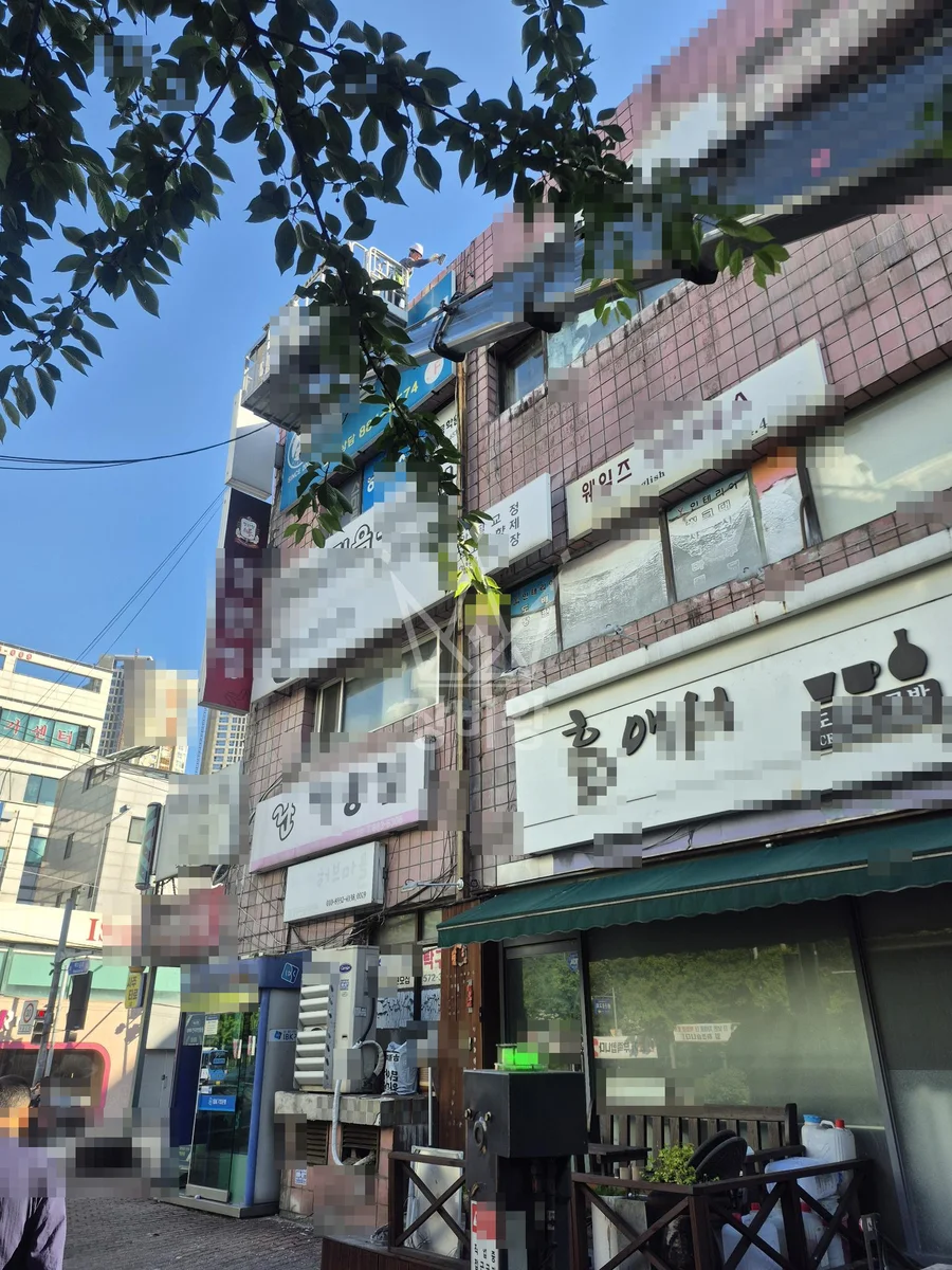 인천 미추홀구 스카이차 유리 작업 현장