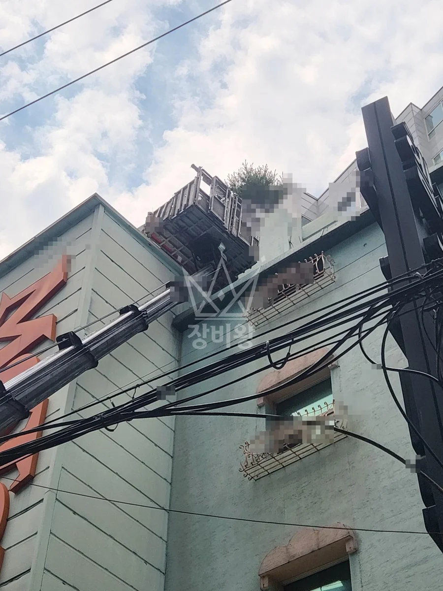 서울 영등포구 스카이차 외벽 작업 작업 현장