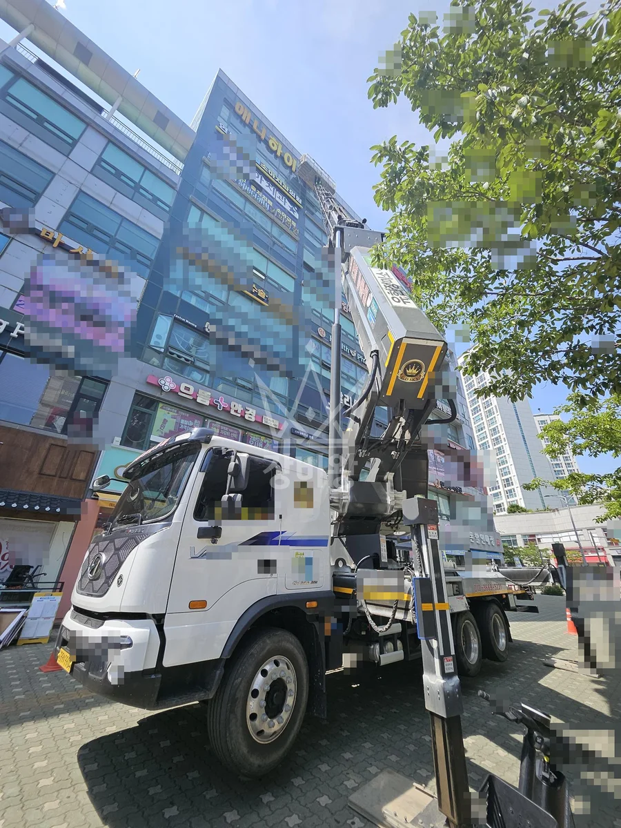 인천 연수구 연수동 스카이차 유리 작업 현장