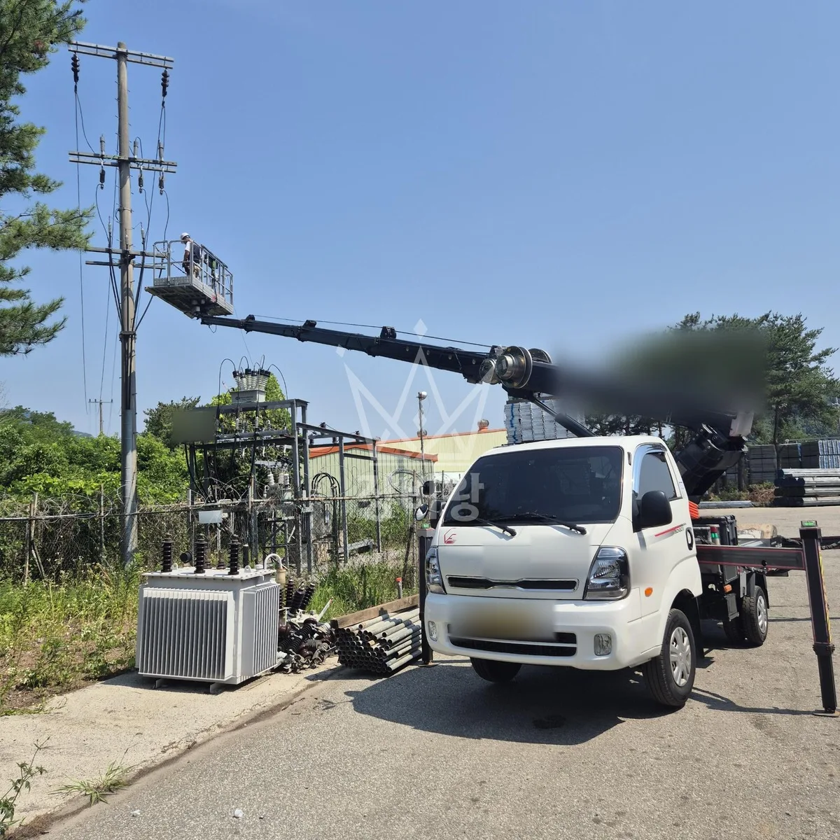 충북 제천시 스카이차 간판 작업 현장