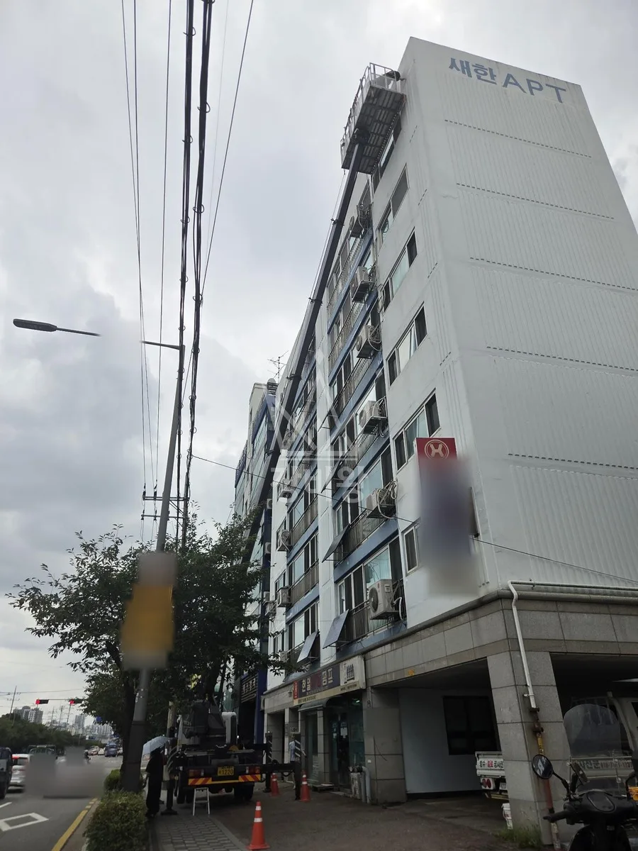 서울 은평구 구산동 스카이차 유리 작업 현장