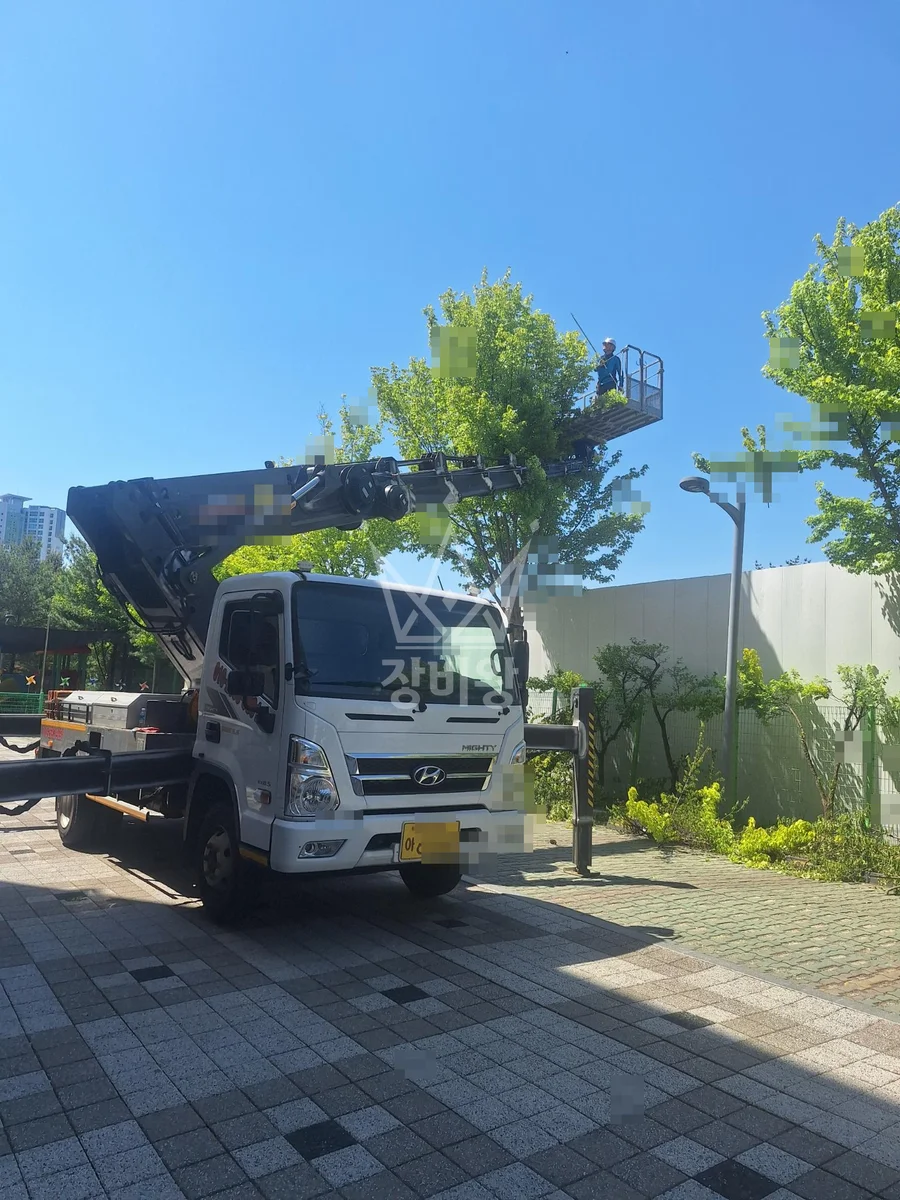 대전 유성구 교촌동 스카이차 외벽 작업 작업 현장