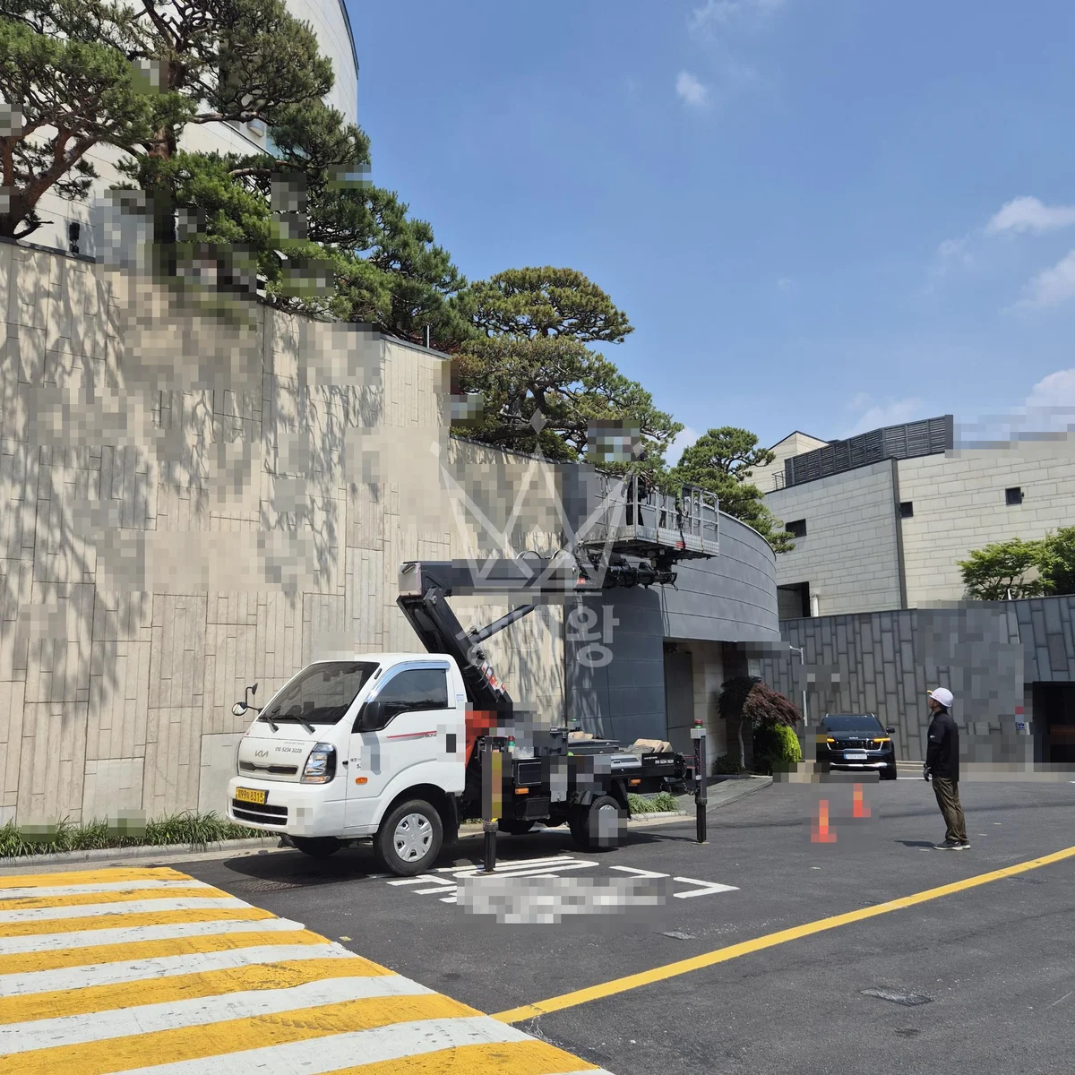 서울 용산구 용문동 스카이차 외벽 작업 작업 현장
