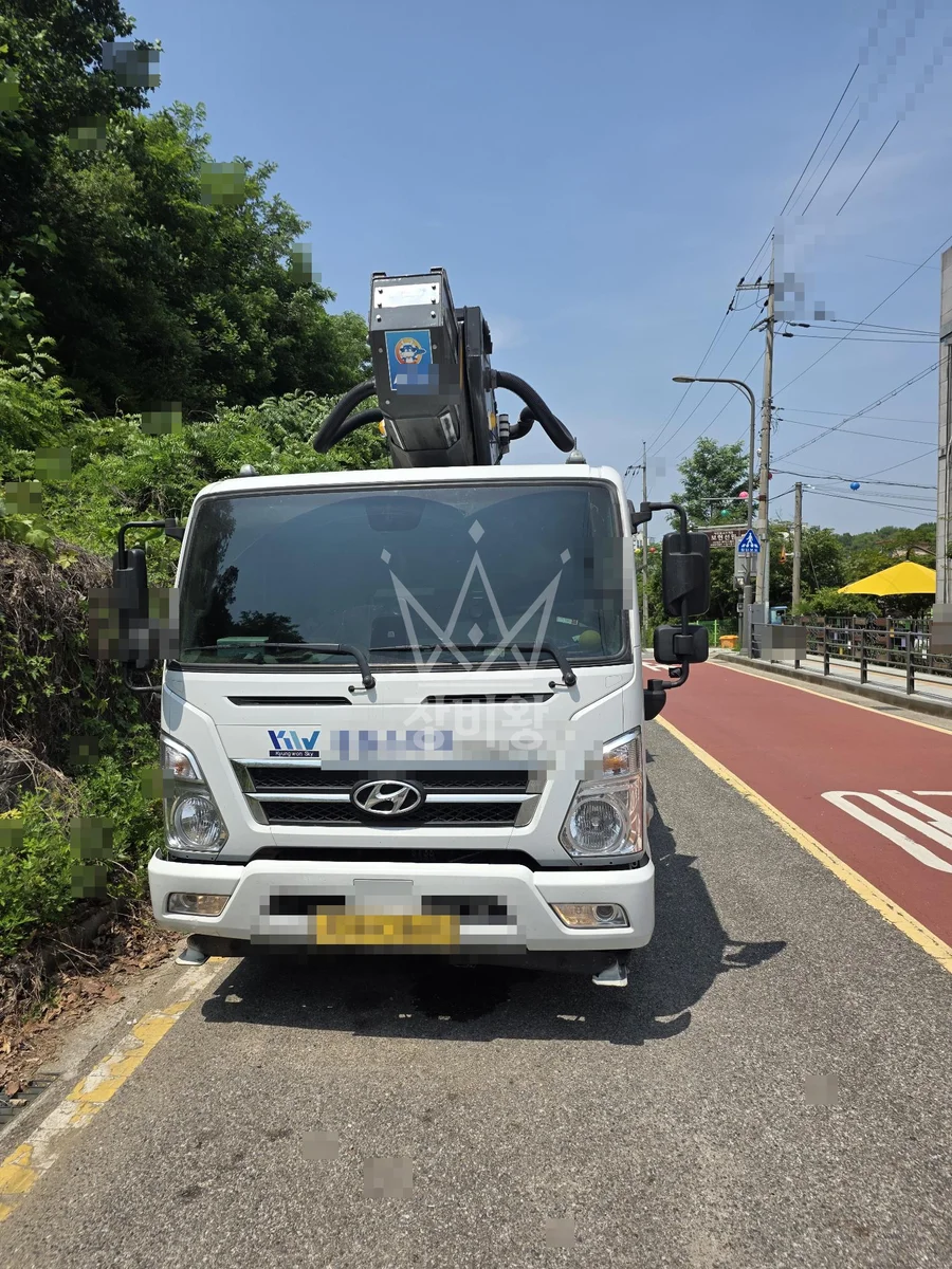 경기 안산시상록구 월피동 스카이차 철골 작업 현장