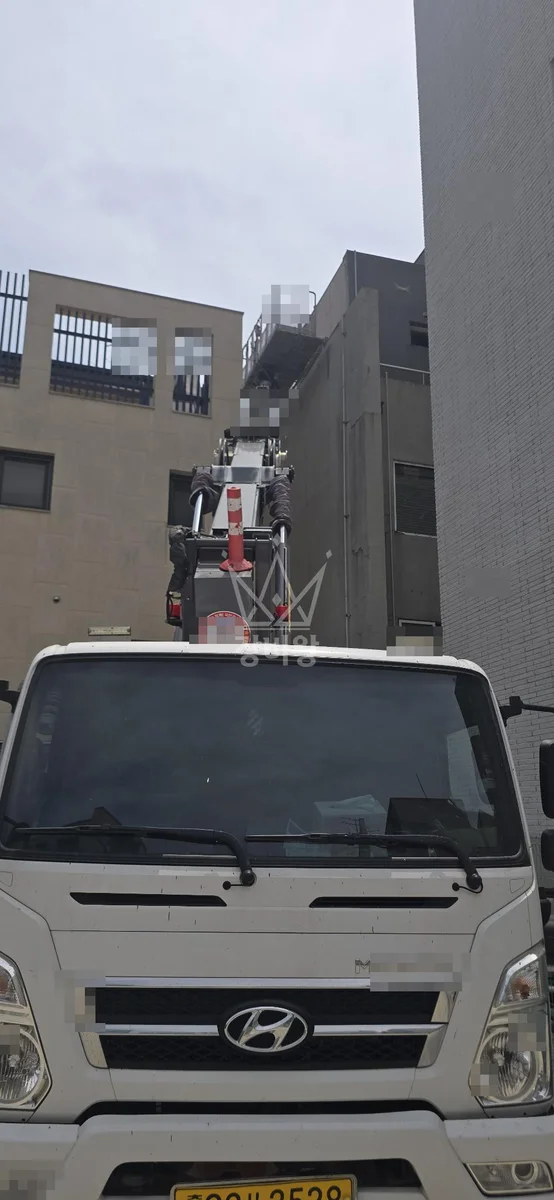 대전 유성구 덕진동 스카이차 간판 작업 현장
