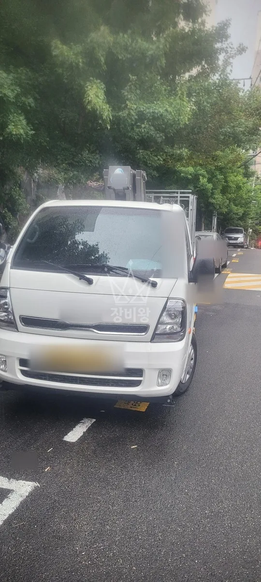 서울 은평구 스카이차 지붕 공사 작업 현장