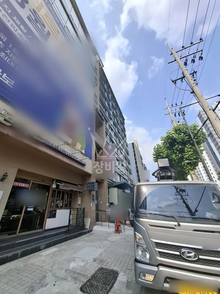 서울 강남구 역삼동 스카이차 철골 작업 현장