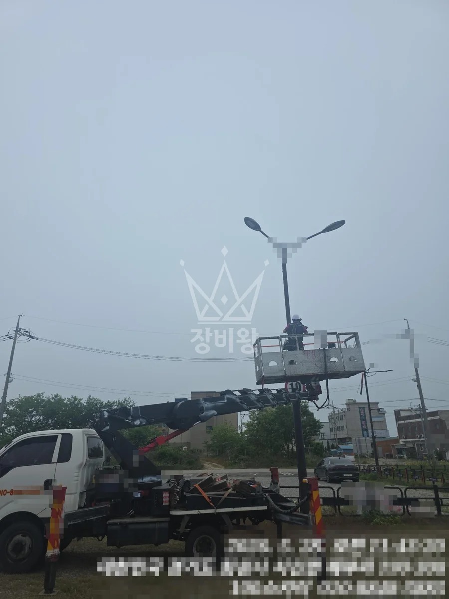 경기 안양시만안구 스카이차 간판 작업 현장