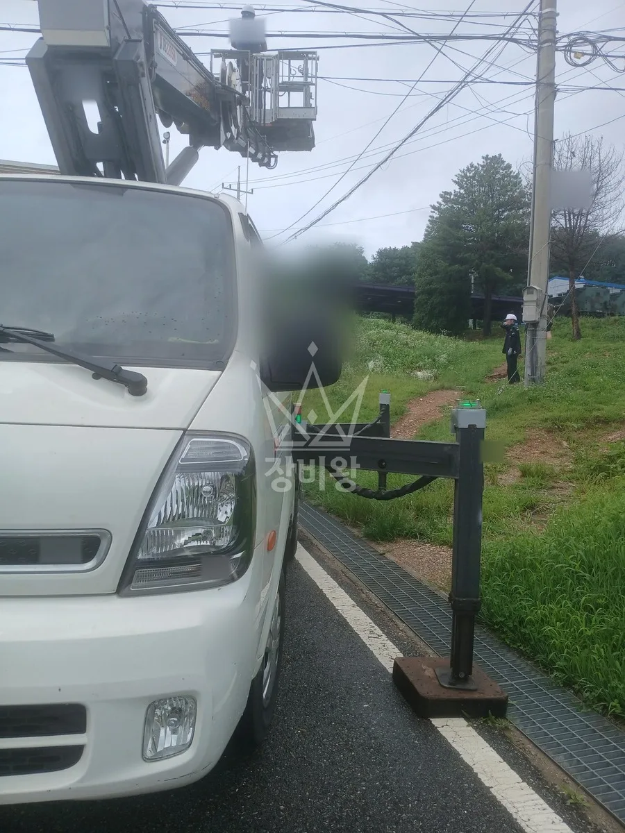 경기 연천군 신서면 갈현리 스카이차 자재 양중 작업 현장