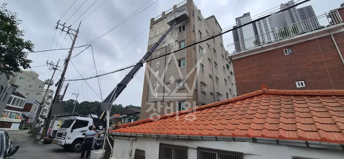 인천 옹진군 스카이차 조경 작업 현장