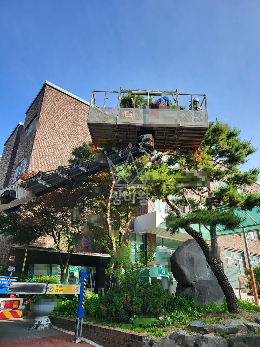 제주 제주시 봉개동 스카이차 철골 작업 현장