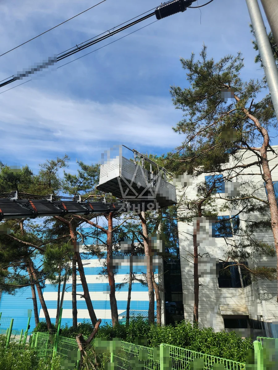 경기 안성시 스카이차 외벽 작업 작업 현장